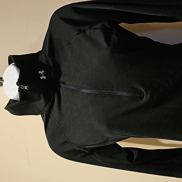 Women's UA Tech™ Twist ½ Zip. Size M - Picture 2 of 6